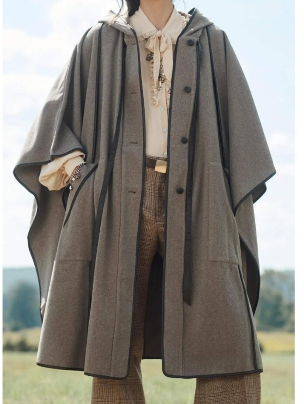 Zara Hooded Cape Sz XS-S